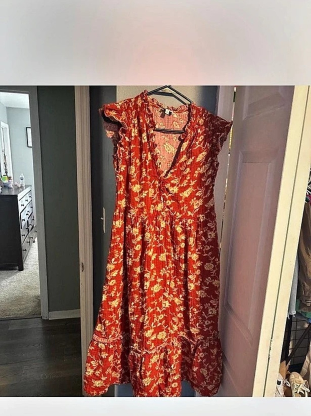 Wonderly Floral Maxi Dress in Red & Pink Size Small Like New